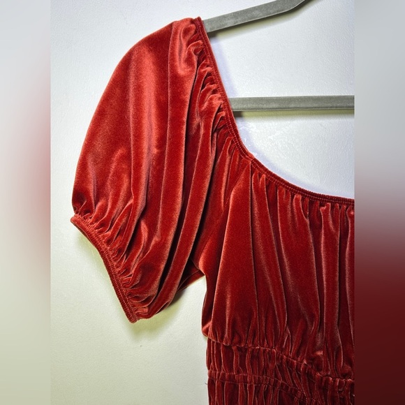 Forever 21 Velvet Orange Crop Top Peplum Top Size Medium - Picture 2 of 5